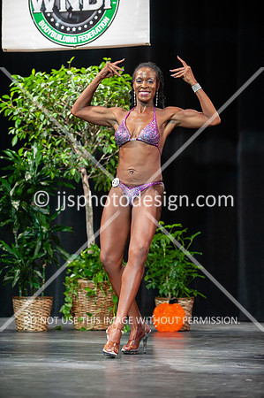 102718_Fitbody_Nov-65