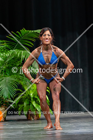 102718_Competitor_20-25