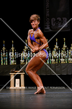 041214_Wom_Nov-27