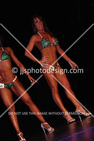 102916_BikNovShort-149