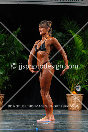 102719_Wom_BB_Nov-03