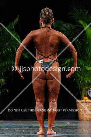102719_Wom_BB_Nov-05