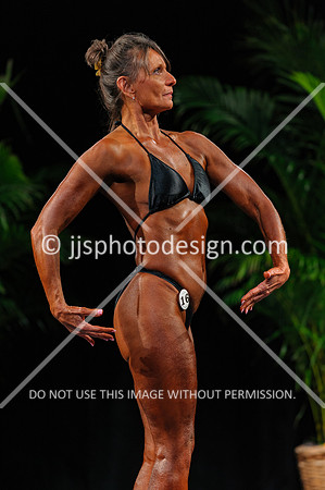 102719_Wom_BB_Nov-08
