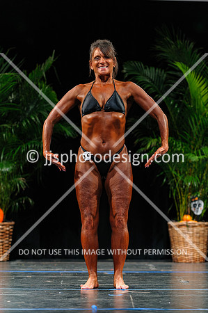 102719_Wom_BB_Nov-13