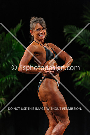 102719_Wom_BB_Nov-28