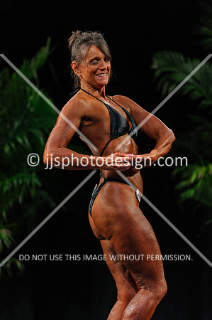 102719_Wom_BB_Nov-29