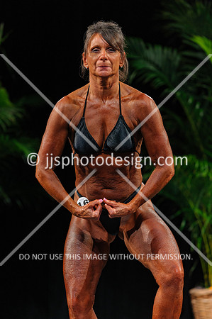 102719_Wom_BB_Nov-43
