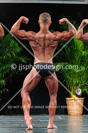 102719_Men_BB_Open_Light-030