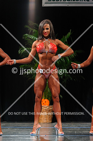 102719_Feminine_Phys_Open-009