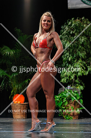 102719_Feminine_Phys_Open-014