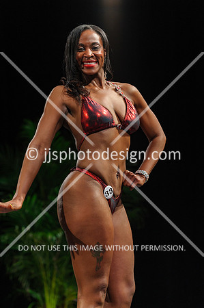 102719_Feminine_Phys_Open-028