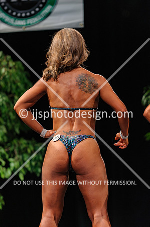 102719_Feminine_Phys_Open-049