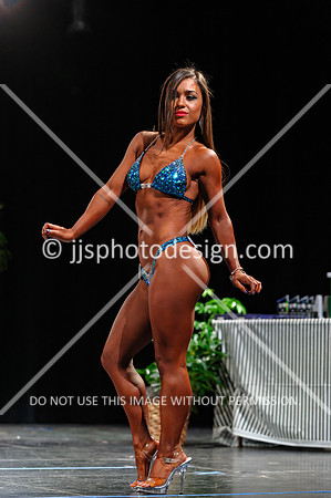 102719_Feminine_Phys_Open-138