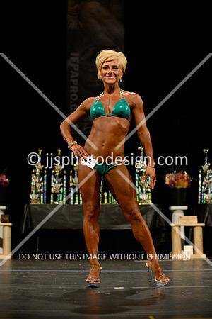 041214_Competitor_82-5