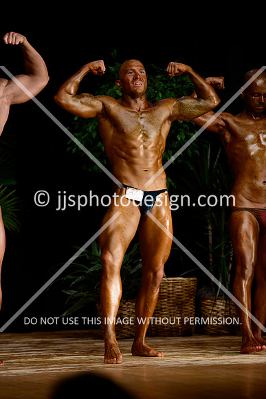 102514_Men_Nov-26