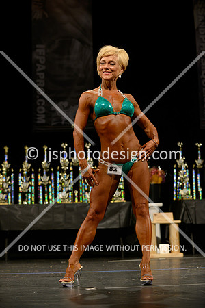 041214_Competitor_82-16