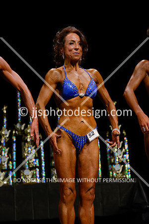 041214_Fig_Nov_Tall-64