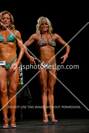 041214_Fig_Nov_Short-24