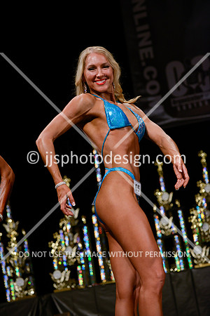 041214_Fig_Nov_Tall-86