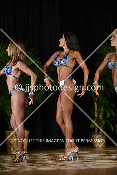 102514_Fig_Nov_Short-19