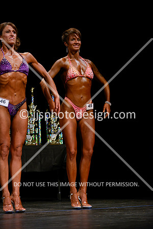 041214_Fig_Nov_Tall-23
