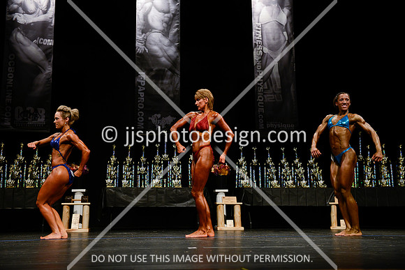 041214_Wom_Debut-1