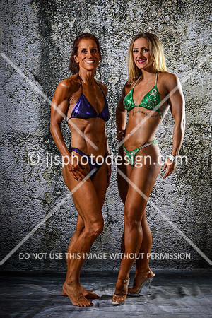 102514_Backstage_42_23-1