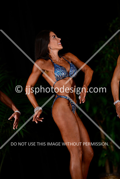 102514_Fig_Nov_Short-109
