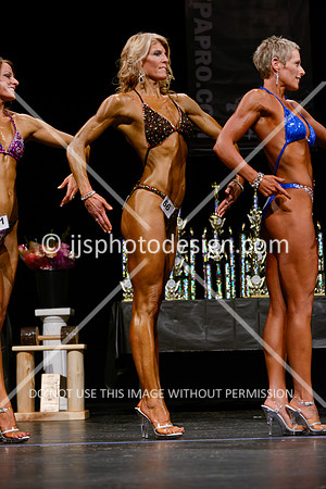 041214_Fig_Nov_Tall-50
