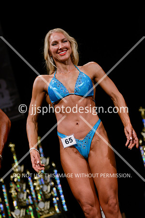 041214_Fig_Nov_Tall-186