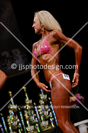 041214_Fig_Nov_Tall-156