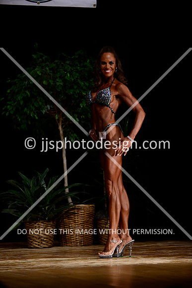 102514_Fig_Nov_Short-170