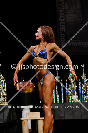 041214_Fig_Debut_Short-53