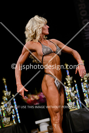 041214_Fig_Nov_Short-101