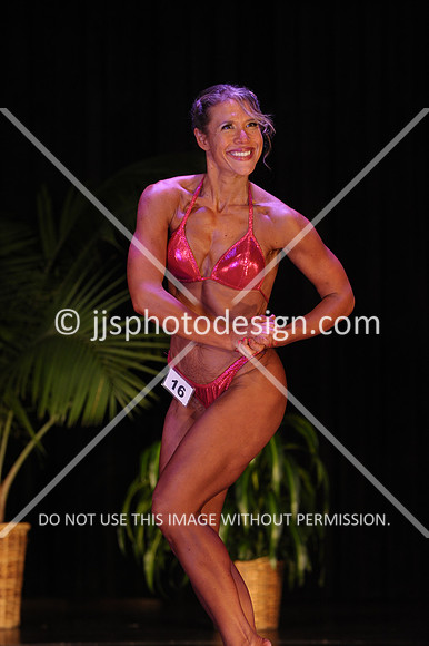 102916_WomNov-16