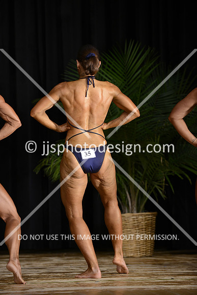 102514_Wom_Nov-82