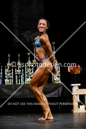 041214_Wom_Debut-14