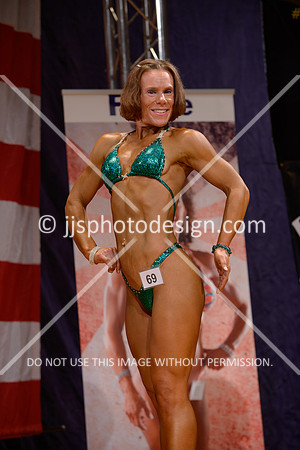 041914_Fig_Debut_A-50