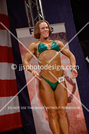 041914_Fig_Debut_A-73