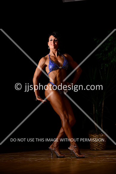 102514_Fig_Nov_Short-171