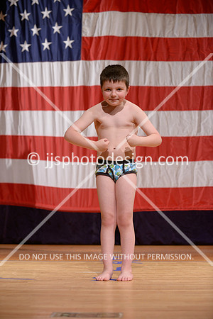 041914_Guest_Poser-13