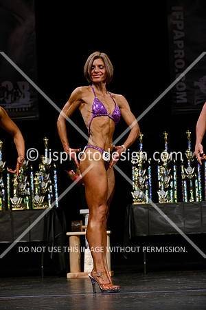 041214_Fig_Debut_Short-64