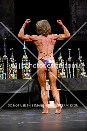 041214_Wom_Mas_50-9