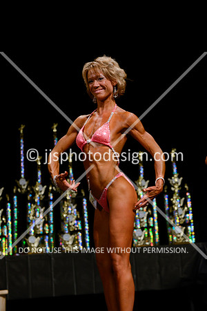 041214_Fig_Debut_Short-55