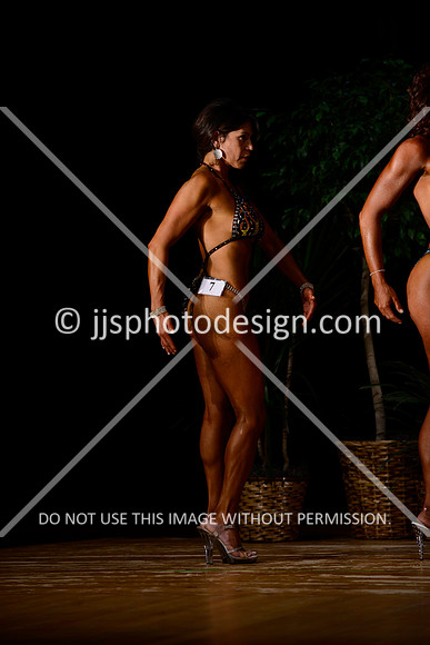 102514_Fig_Nov_Short-69