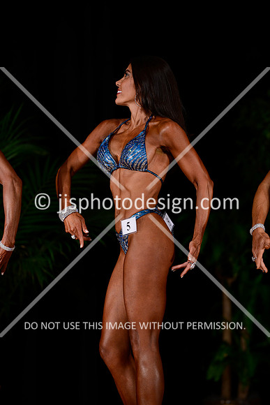 102514_Fig_Nov_Short-57