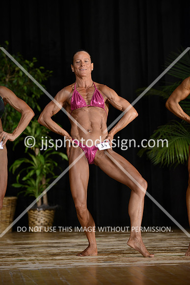102514_Wom_Nov-66