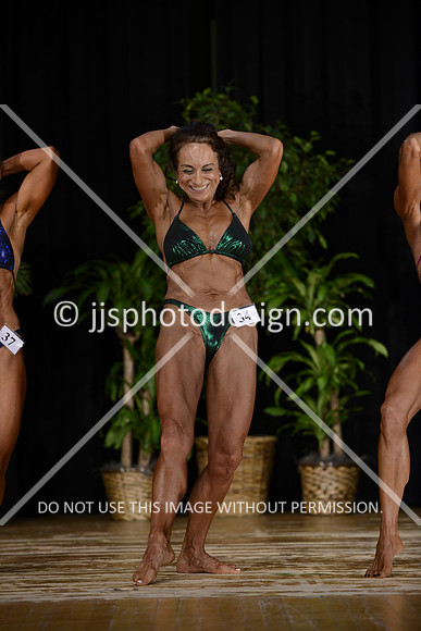 102514_Wom_Nov-58