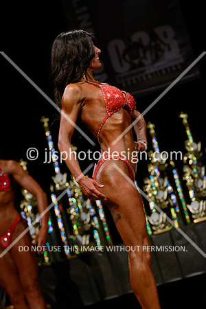 041214_Fig_Nov_Short-100