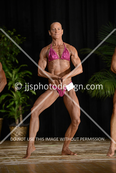102514_Wom_Nov-72